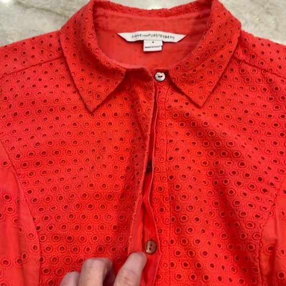 Diane von Furstenberg Skylar Coral Pink Eyelet Shirt Dress Size 6 - Picture 15 of 16